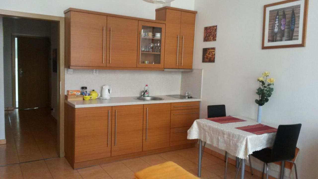 Aparthotel City 5 Prague Ngoại thất bức ảnh